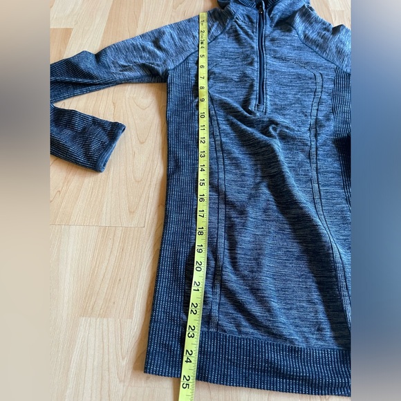 Womens Lululemon Swiftly Wool 1/4 Zip Pullover Top Long Sleeves Size 4 - Picture 8 of 10